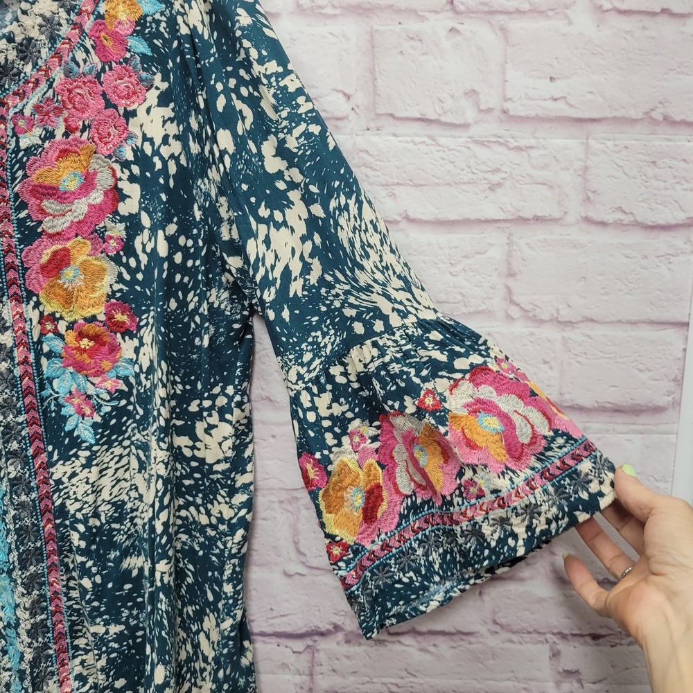 Boho Embroidered Floral Blouse M Bell Sleeve Festival Peasant Artsy Hippie Folk‎ - Picture 5 of 8